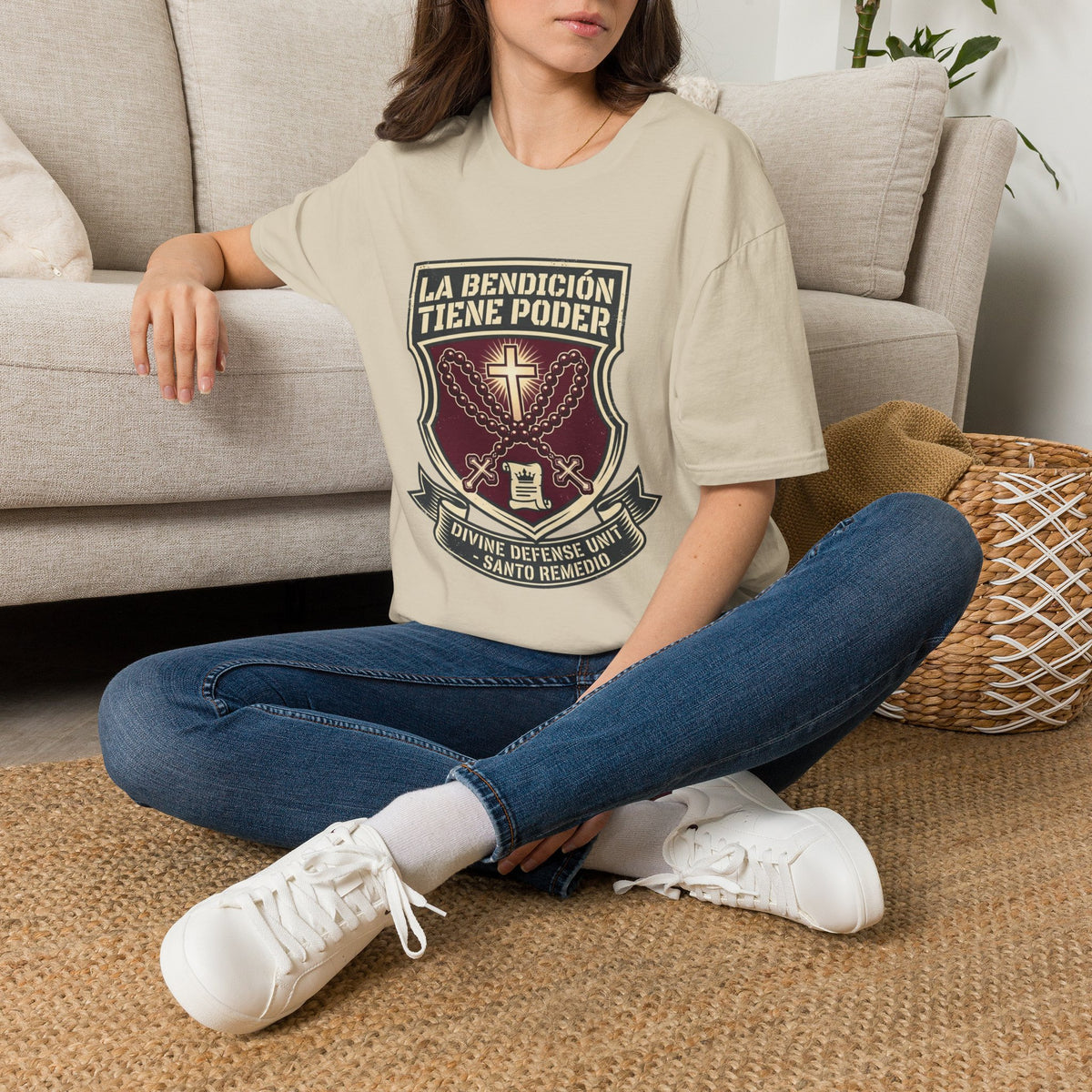 La Bendicion tiene Poder T-Shirt