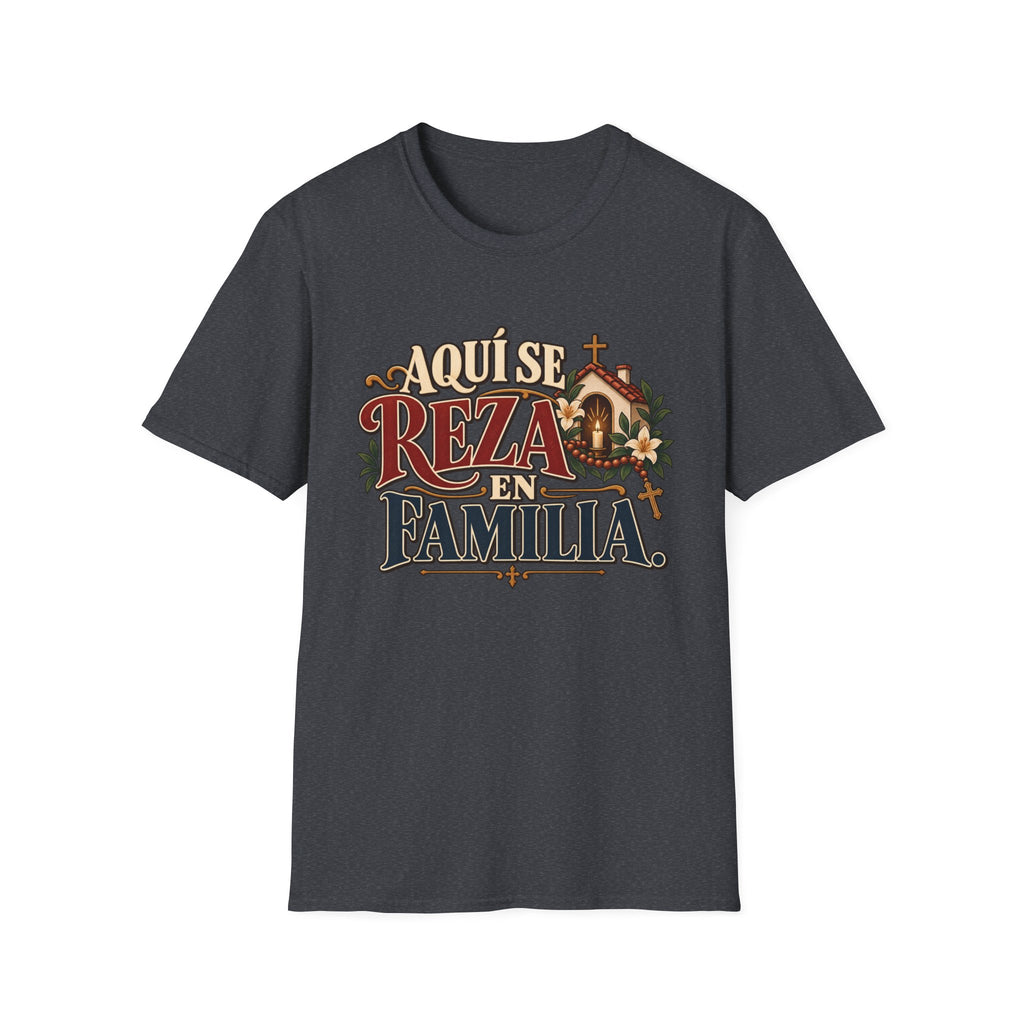 Se Reza en Familia T-Shirt