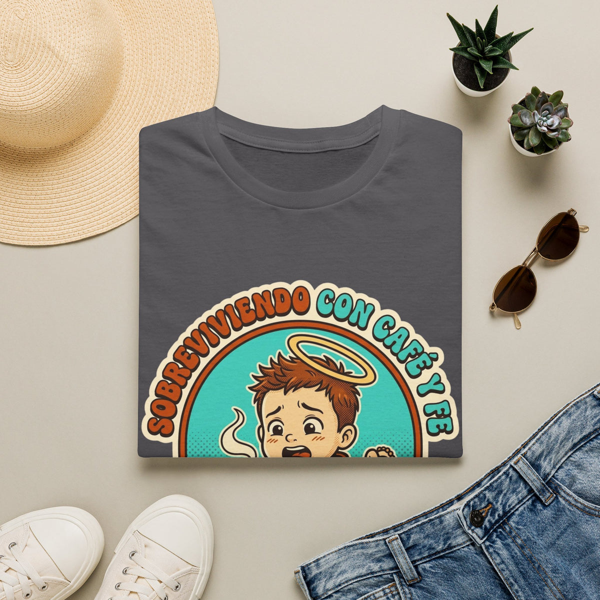 sobreviviendo con Cafe y Fe T-Shirt