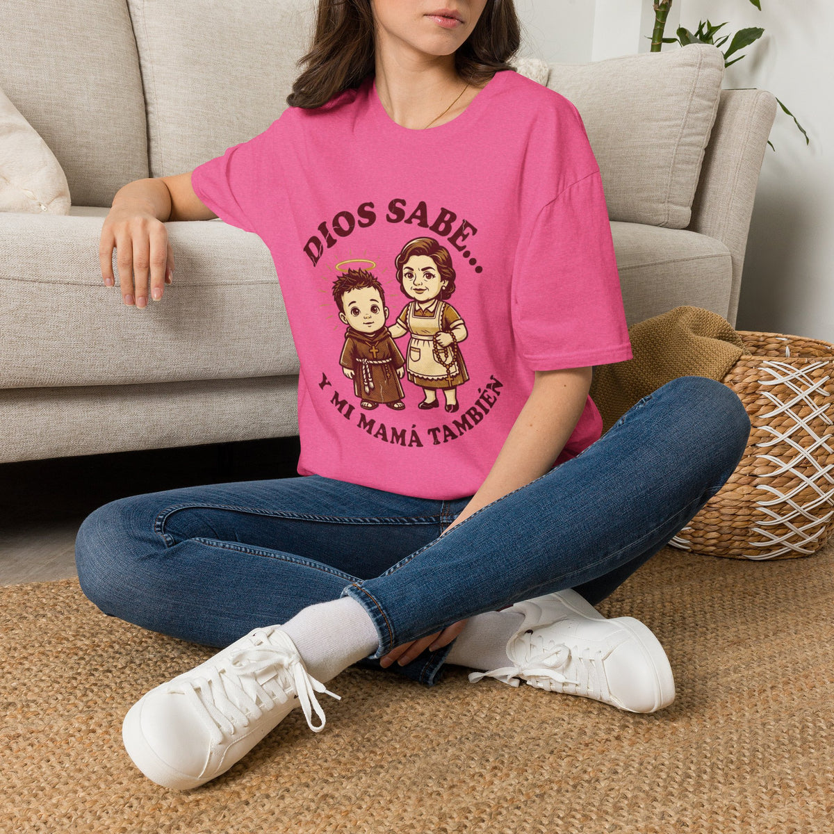Dios sabe y mi Mama Tambien T-Shirt