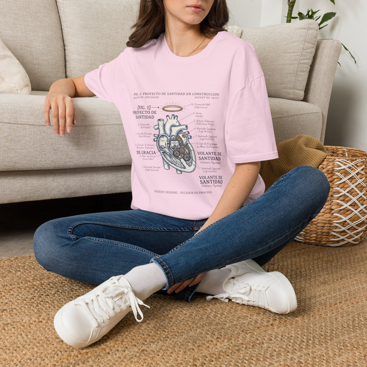 Santidad en Cosntruccion T-Shirt
