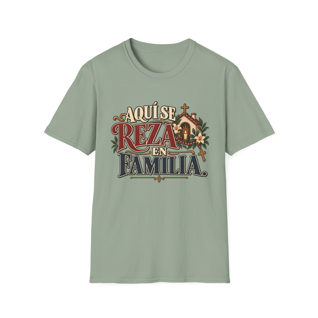 Se Reza en Familia T-Shirt