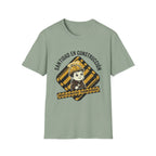 Santidad en Cosntruccion T-Shirt