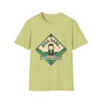Dios Sabe y mi Mama Tambien T-Shirt